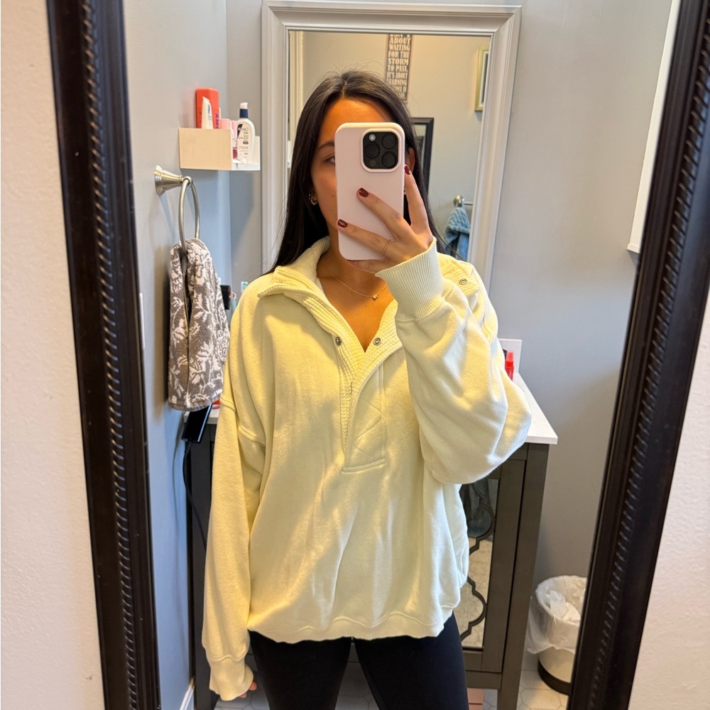 Aerie butter yellow sweater